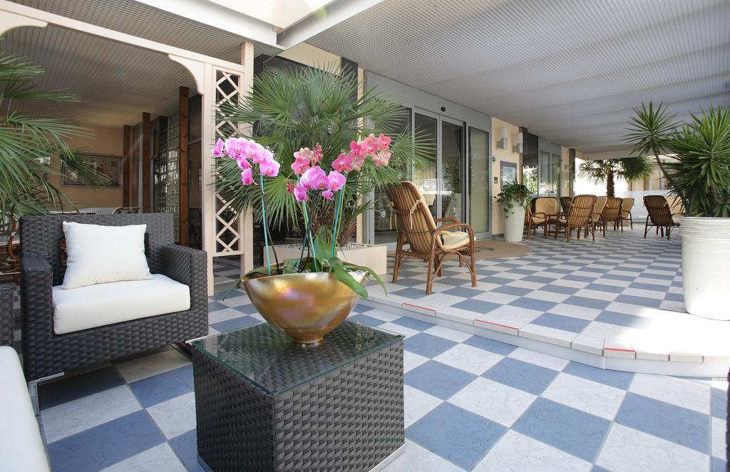 Hotel Venezia Rimini Dış mekan fotoğraf